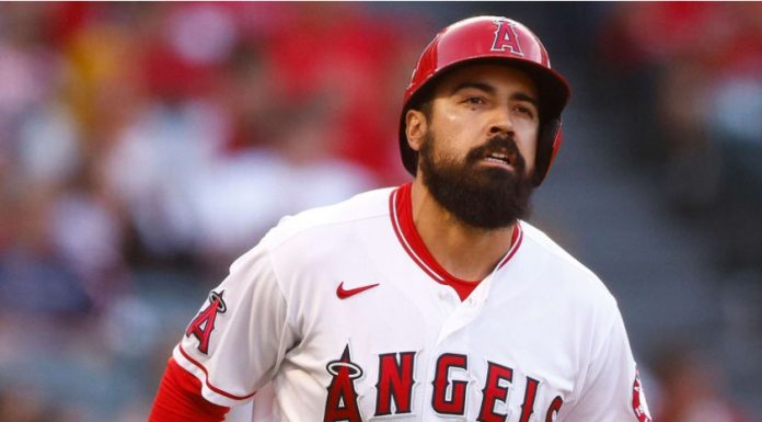 Anthony Rendón no jugará en 2026 tras reestructurar su contrato con los Angelinos