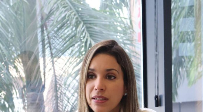Video- Annerys Meléndez aclara sector viviendas no recibió préstamos recursos liberados por BC
