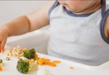 Pediatra Luli Gil explica cuándo y cómo iniciar la alimentación complementaria en los bebés