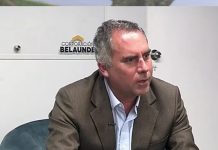 El candidato presidencial tiroteado en Perú ve «muy factible» que la violencia empeore