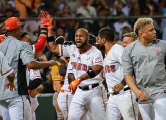 Bryan De La Cruz vuelve a castigar a las Águilas