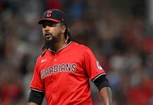 Emmanuel Clase habría violado normas sobre uso de celulares antes de salir a la luz el caso de apuestas