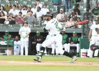 Estrellas Orientales colocan a los Tigres del Licey al borde de la muerte