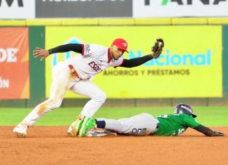 Estrellas Orientales asumen tercer lugar al derrotar al Escogido