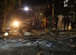 Mived y bomberos evalúan daños en en Edificio de Villa Marina por explosión