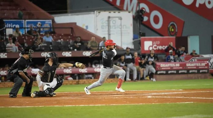 Escogido vence a los Gigantes y se afianza en cuarto lugar