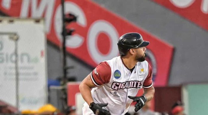 Gigantes del Cibao barren a los Toros del Este en el doble juego