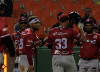 Gigantes silencian a los Toros con remontada en el noveno