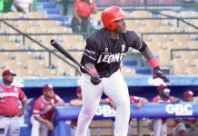 Héctor Rodríguez conecta dos triples y los Leones escalan al cuarto puesto
