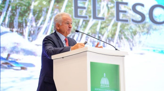 Exministro de Hacienda de Chile, Felipe Larraín, destaca fortalezas económicas de RD en el contexto actual