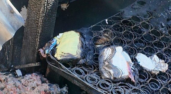 Dos niñas fallecen calcinadas al incendiarse la vivienda donde vivían junto a su abuela