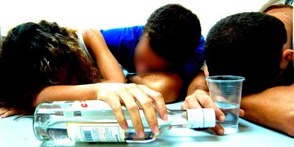 Al menos 50 personas, incluida un menor, se intoxican con alcohol en víspera de Nochebuena
