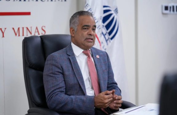 Ministro Joel Santos asegura RD registra en 2025 avances significativos en energía