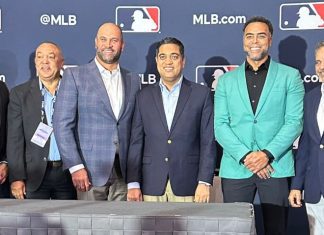 Ministro Kelvin Cruz anuncia apoyo del Gobierno al equipo dominicano del Clásico Mundial de Béisbol
