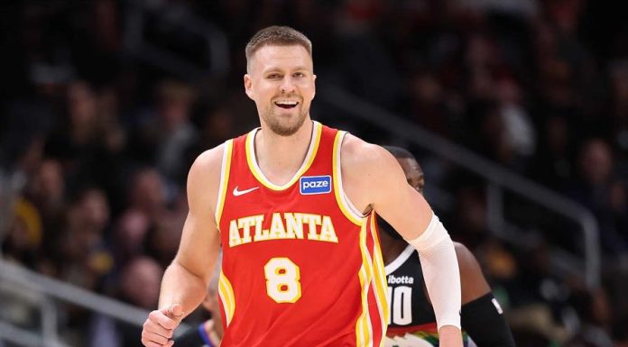 Kristaps Porzingis prepara su regreso: Los Hawks lo declaran «día a día» tras superar su enfermedad