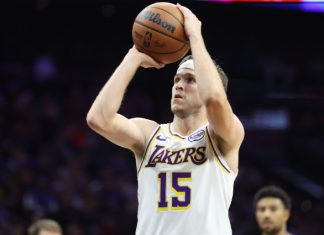 Los Lakers pierden a Austin Reaves por lesión