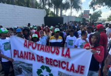 Comunitarios de La Cuaba marchan a favor de la instalación de una planta de valorización y reciclaje