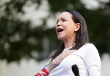 Corina Machado dice que trabaja con el gobierno de EEUU pero no está implicada en sus operaciones