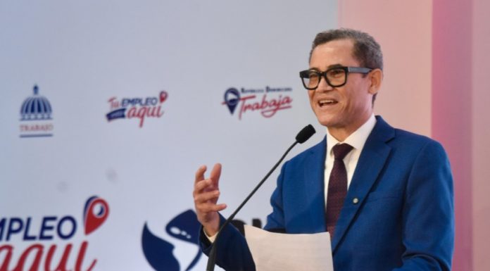 Olivares dice en jornada de Santiago que el empleo formal es la prioridad del Ministerio de Trabajo