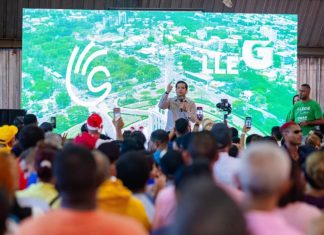 Omar Fernández lleva agasajos navideños al Distrito Nacional y algunas provincias del país