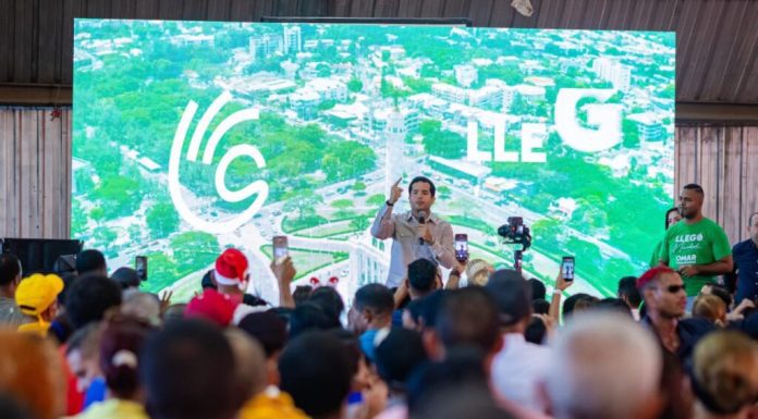 Omar Fernández lleva agasajos navideños al Distrito Nacional y algunas provincias del país