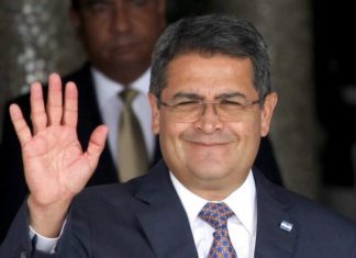 El fiscal general de Honduras pide la «captura internacional» del expresidente Hernández