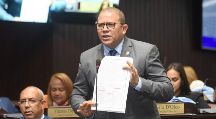 Aprobación del Código Laboral en veremos; oposición acusa al oficialismo de dilación