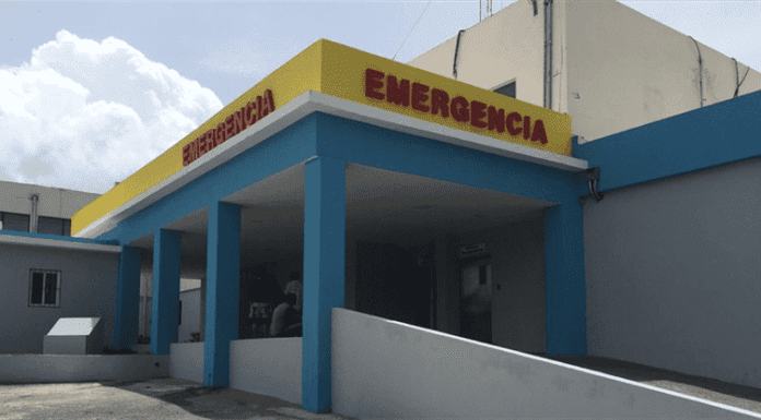 Hombre hiere de varios balazos a su esposa y dos hijos de ella; Policia investiga hechos