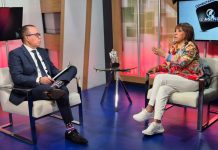 Video- Milly revela que enfrentó dilema de ejercer como periodista graduada en NY o dedicarse a la música, que es su pasión