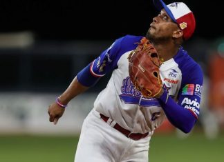 Venezolano Alcides Escobar reforzará a Leones del Escogido