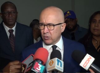 Francisco Domínguez Brito afirma el Gobierno del PRM está sin rumbo