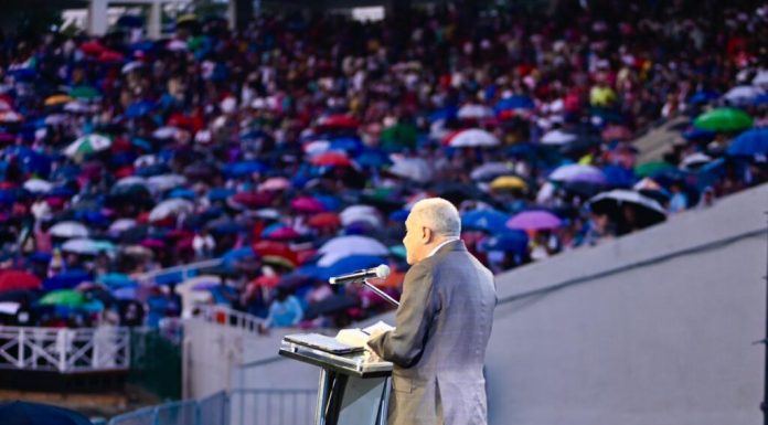 Ezequiel Molina llama a no dejarse engañar por ideologías que “envuelven terror y muerte” y han querido poner sus pies en RD