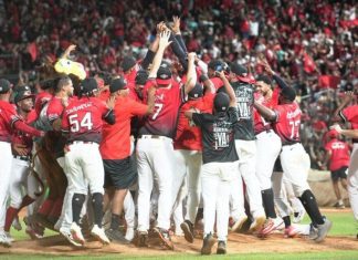Leones vuelven a ganar torneo de béisbol y ahora son bicampeones con su corona 18 en LIDOM