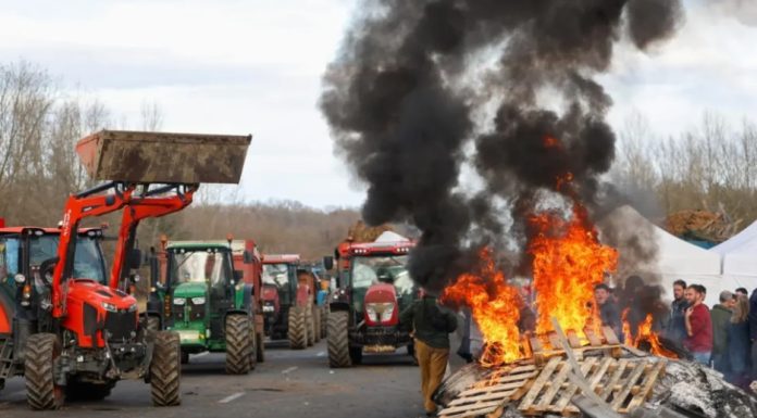 Agricultores logran llevar su ira contra Mercosur ante la Asamblea Nacional francesa