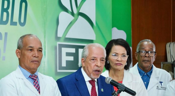 Fuerza del Pueblo denuncia SENASA acumula deuda de RD$10 mil millones; morosidad se disparó de 1% a 44%