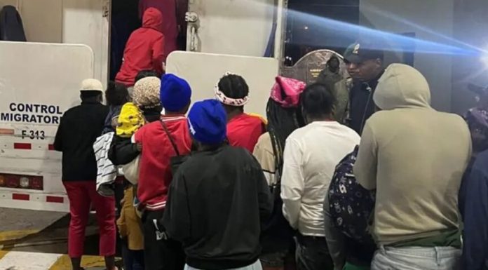 Ejército y Migración apresan 153 haitianos indocumentados en Constanza