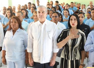 Abinader inaugura Centro Educativo que beneficia a más 300 estudiantes, tras más de una década de espera en Carrera de Yeguas, Las Matas de Farfán