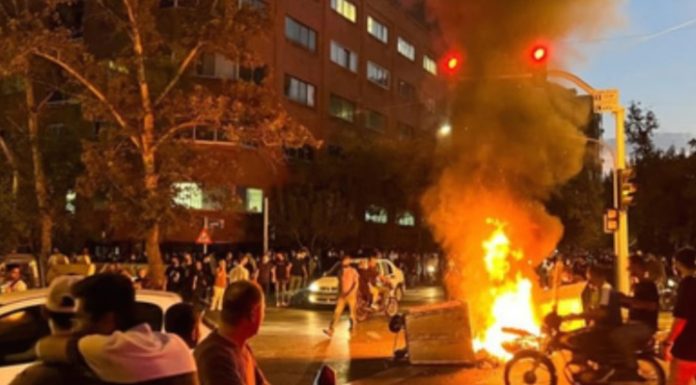 Elevan a más de 500 los muertos tras protestas a nivel nacional en Irán