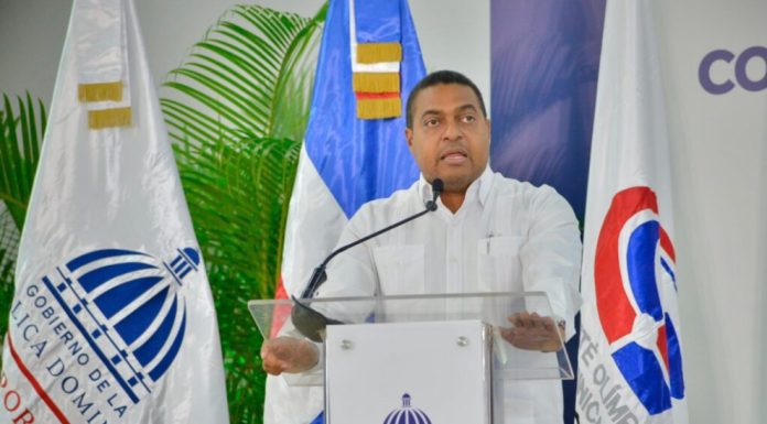 José Monegro destaca el deporte como eje clave para fortalecer el turismo dominicano en FITUR