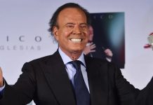 Julio Iglesias contrata un abogado para hacer frente a las acusaciones contra él