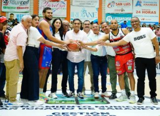 Ministro Kelvin Cruz anuncia remozamiento del polideportivo de Santiago Rodríguez