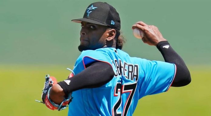 Los Yankees tocan las puertas a Marlins por Edward Cabrera