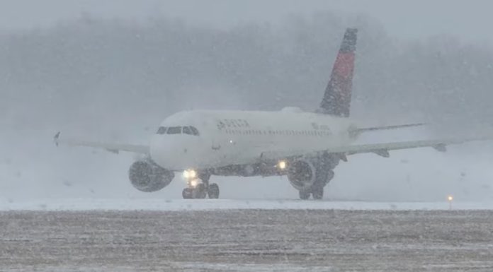 Estados Unidos declara quince estados en emergencia debido a una pavorosa tormenta invernal