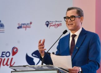 Ministro de Trabajo recuerda que el 8 % restante del aumento salarial se aplicará en febrero