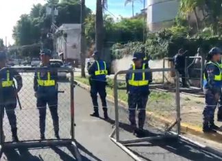 PN rodea Palacio de Justicia del DN en prevención de desórdenes; hoy es la audiencia preliminar caso Jet Set