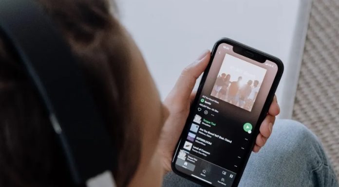 Spotify reduce requisitos y amplía su programa de monetización para creadores