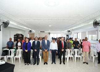 Defensor del Pueblo y Donantes RD sensibilizan a Hermandad de Veteranos sobre donación de sangre