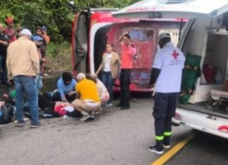Accidente de tránsito deja al menos 14 heridos en la carretera Casabito–Constanza