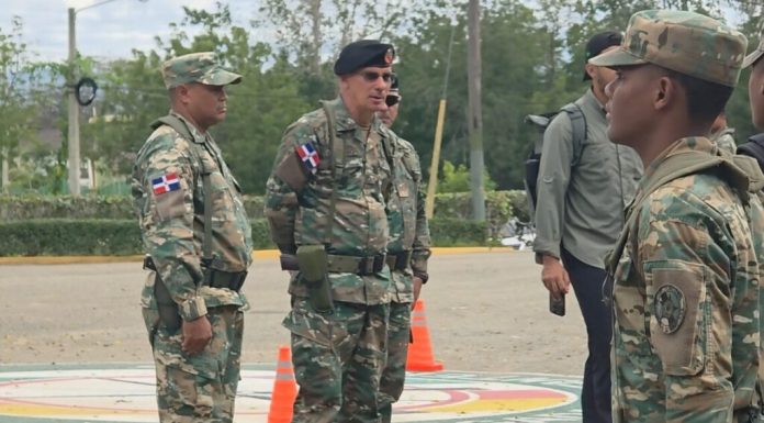 El comandante del Ejército asegura la frontera está bajo control tras recorrido por Elías Piña y Dajabón