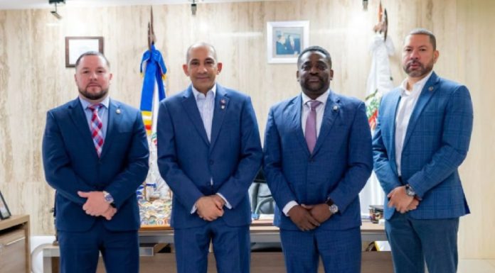 DEA destaca firme apoyo del presidente Abinader en lucha contra el narcotráfico